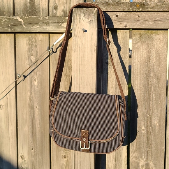 Thirty-one Stripe Handbag Purse - Picture 2 of 4